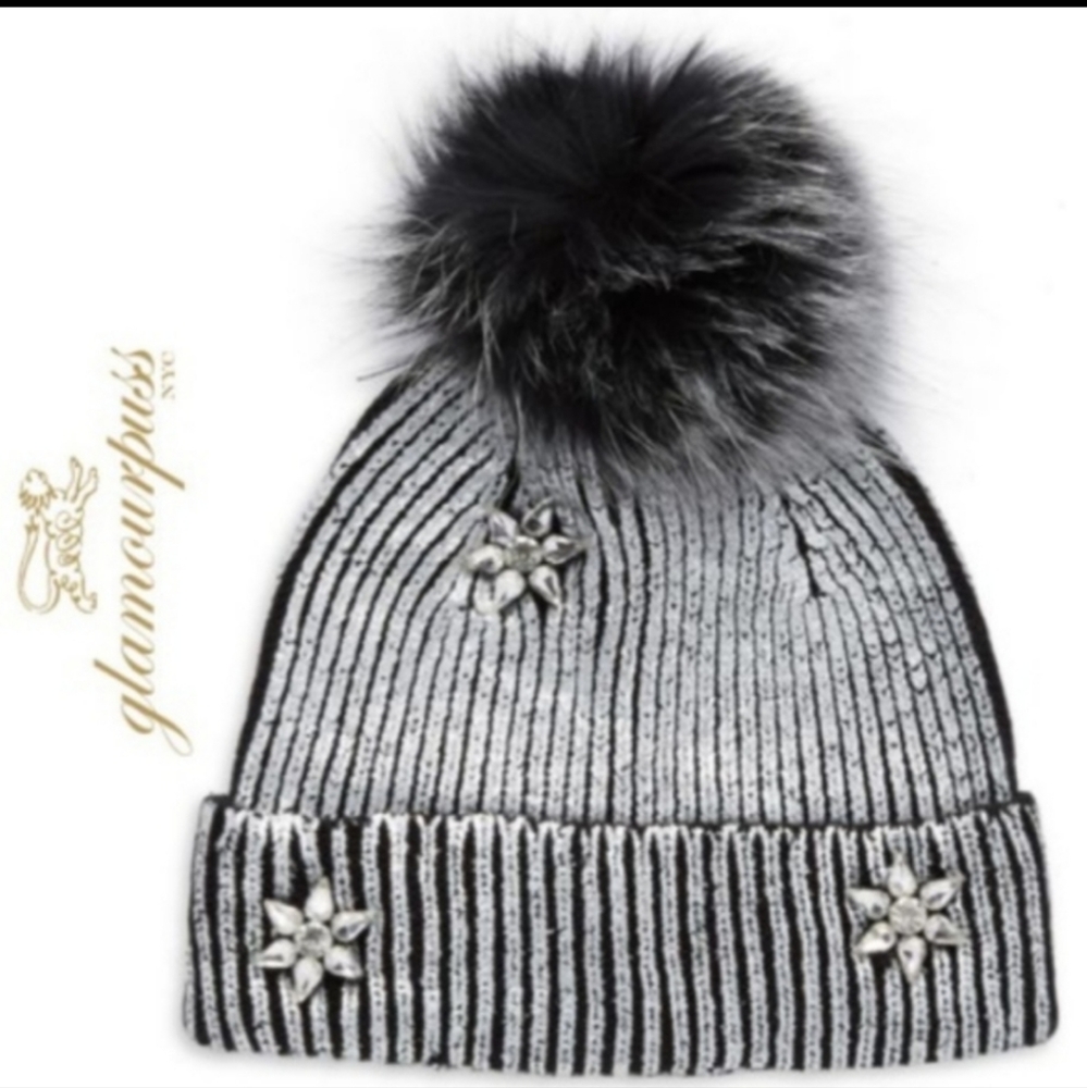 💕2X HP💕NWT GLAMOURPUSS NYC Embellished Metallic Knit & Fox Fur Pom-Pom Hat💕